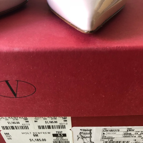 Brand New Valentino Rockstud ankle strap pump - Picture 3 of 5